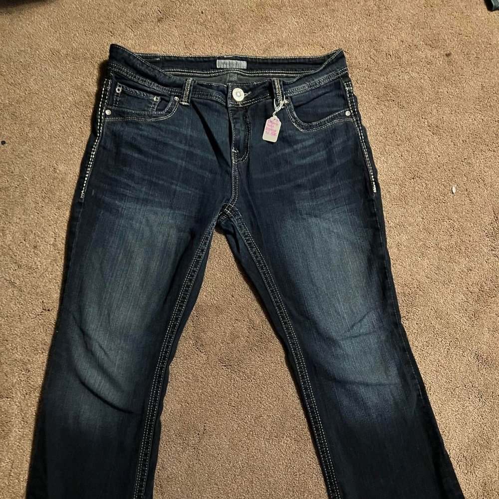 Daytrip Virgo Bootcut size 32L